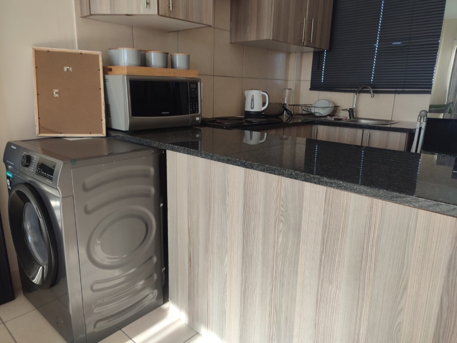 1 Bedroom Property for Sale in Generaal De Wet Free State